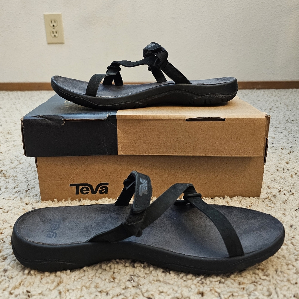 Teva Women's Black Strappy Slide On Sandals - Size 10 - New In Box!